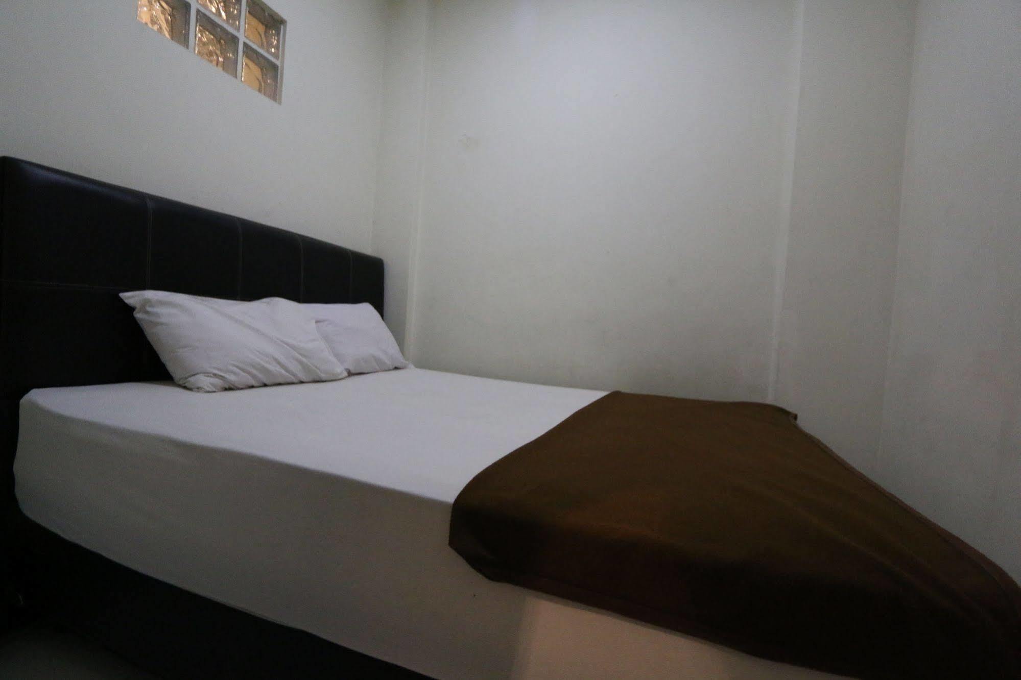 Bantal Guling Alun Alun Bandung Exterior foto